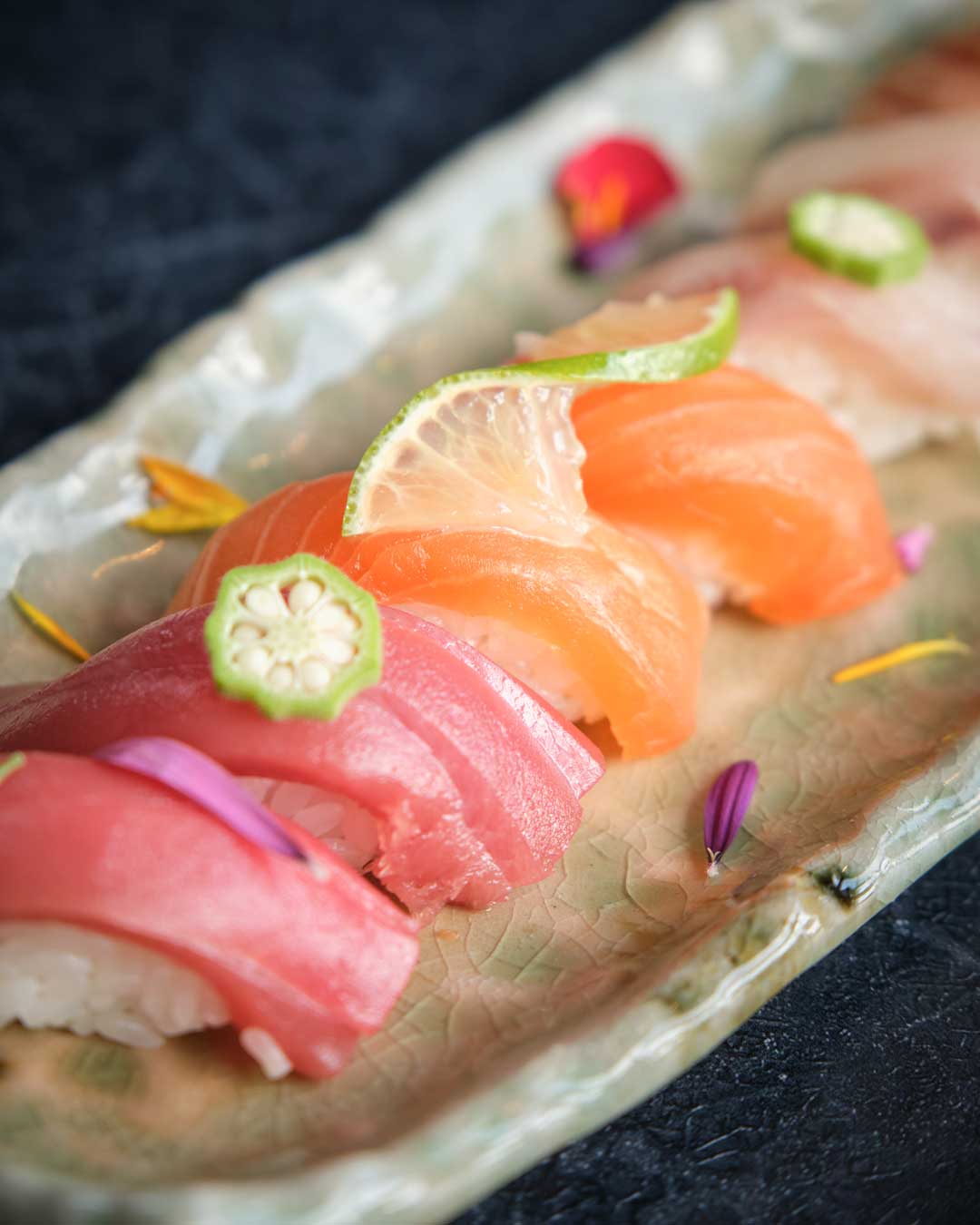 Piezas de sushi en Gold Sushi restaurante